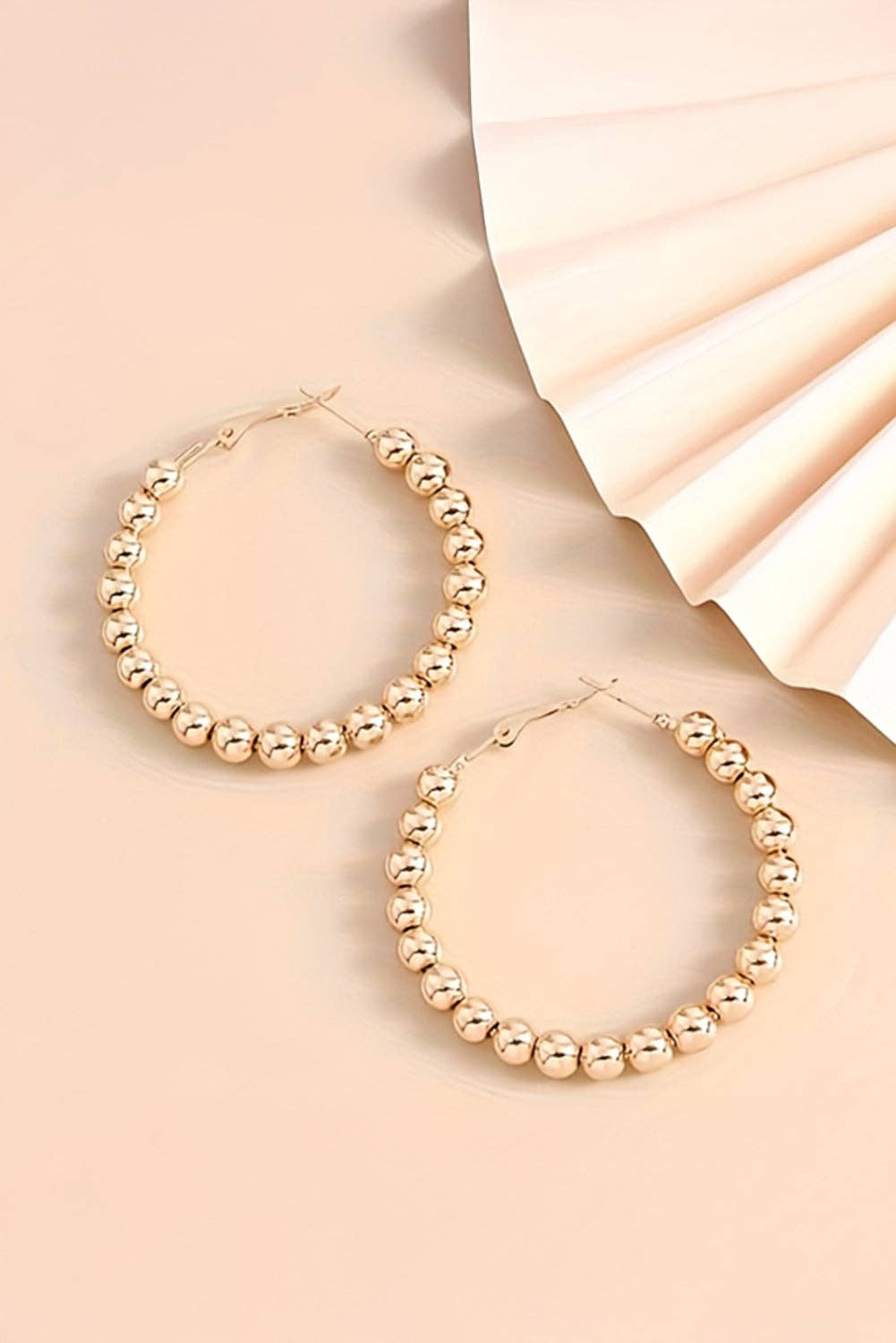 Gold Plated Alloy Hoop Earrings / ONE SIZE