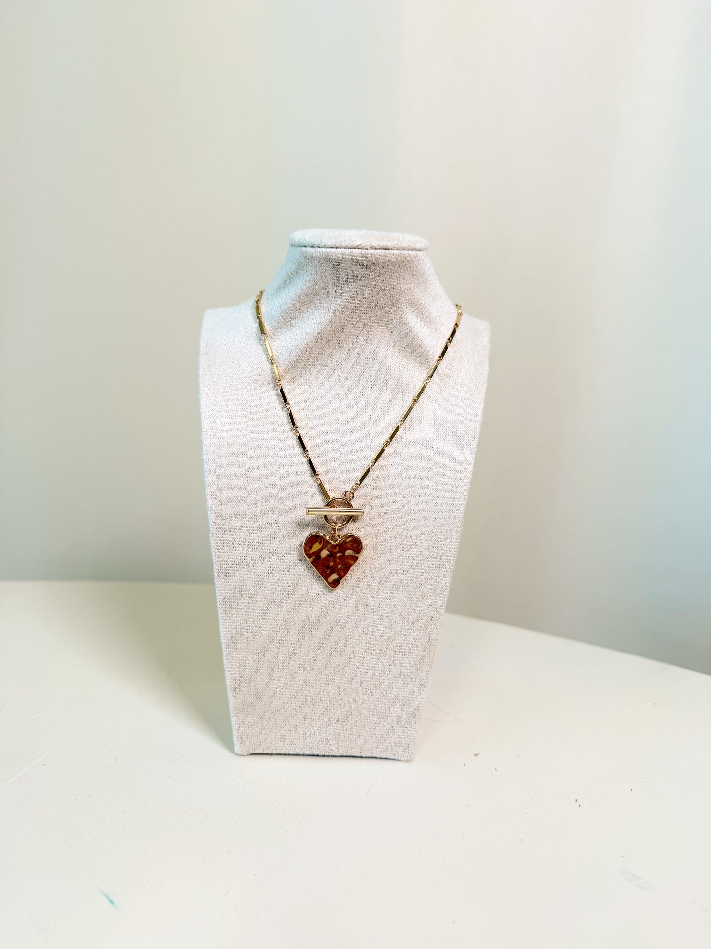 Hammered Metal Heart Pendant Toggle Necklace: Gold