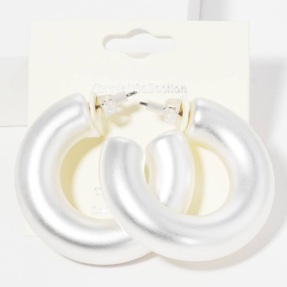 Modern Minimalist Thick Open Hoop Earrings
: Matte Silver
